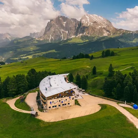 Paradiso Pure.living Vegan Hotel Alpe Di Siusi
